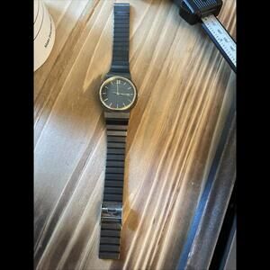 SOLD Vintage pulsar y102-6099 Watch New Battery